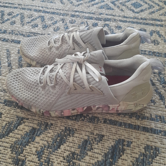 Under Armour Sneakers - Picture 3 of 8